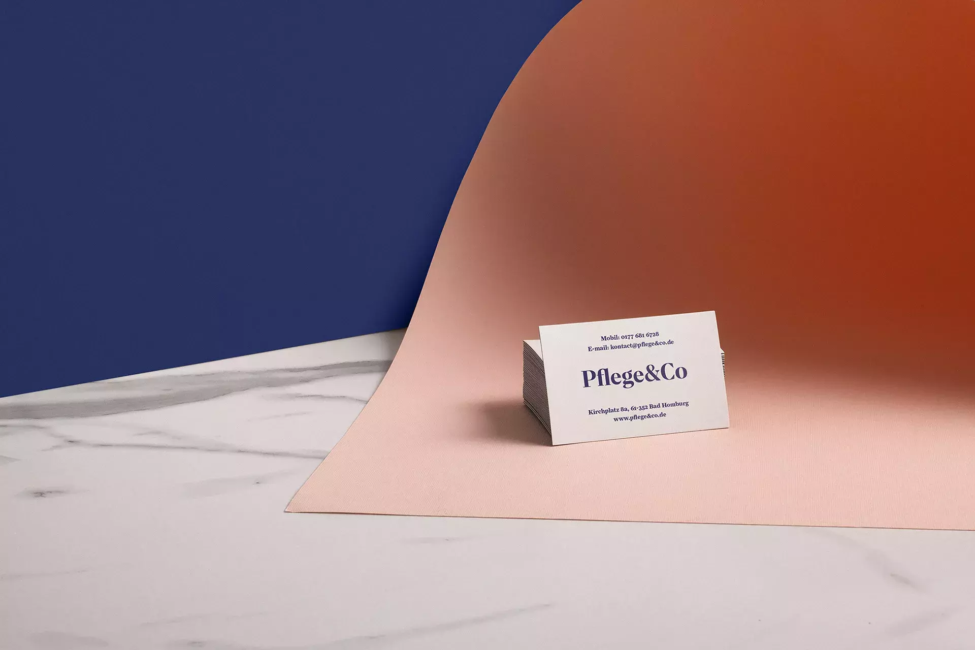 A classic & modern brand identity for Pflege&Co