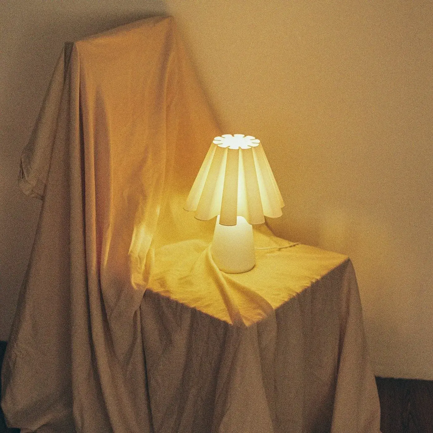 3D printed lamp Ruff Lamp by Mina Wright — full shade view showing stacked PLA rings